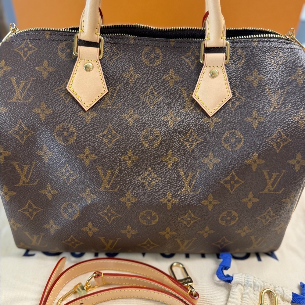 Louis Vuitton Speedy 30 Bandouliere - Picture 2 of 13